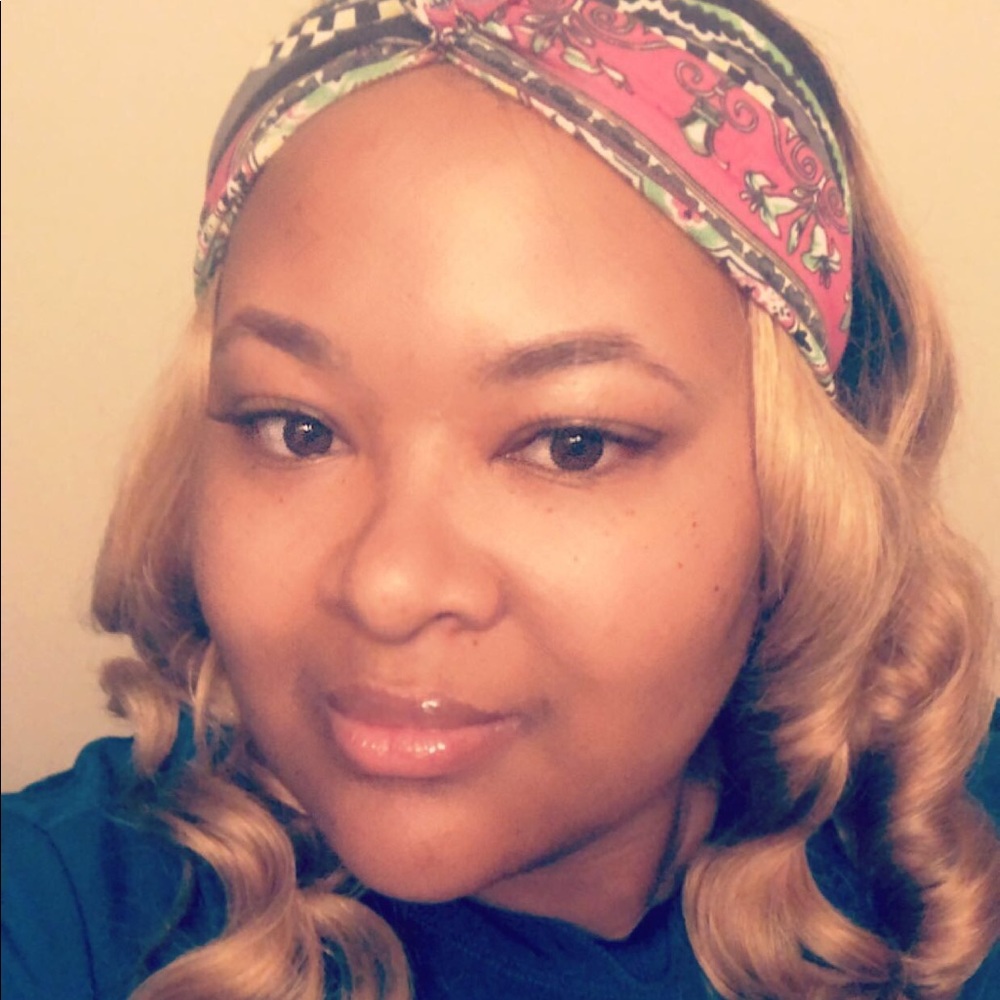 Meet your Posher, Asia